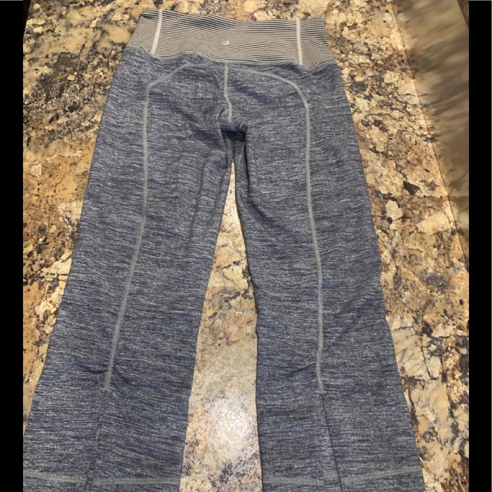 Lululemon capris leggings